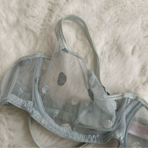 Victoria’s Secret sheer baby blue bra lingerie with polka dots - Picture 5 of 10